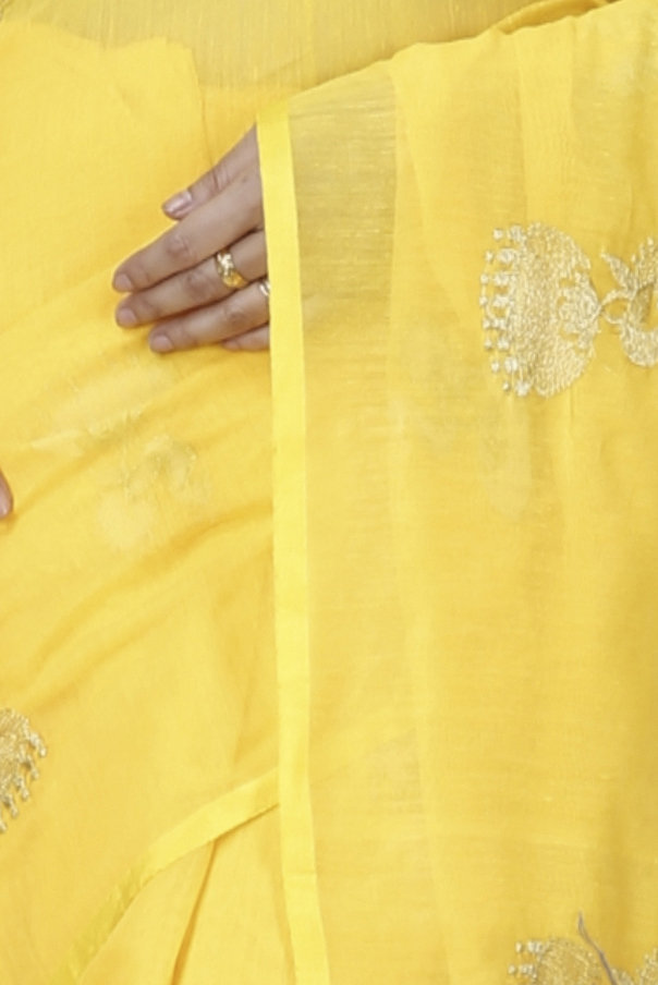 Yellow Blended Cotton Tuli Hand Loom Saree (1235)